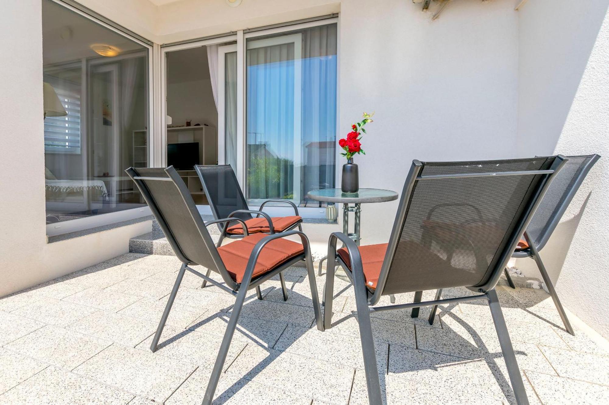 Apartments Tonka Primošten Pokoj fotografie